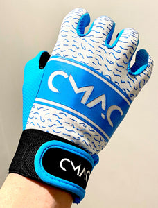 CMAC Gaelic Glove Wht-blue